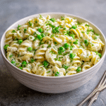 Classic Creamy Pasta Salad with Peas and Cheese – The Comfort Bowl I Always Make for Family Gatherings