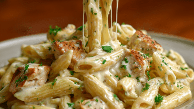 Best Chicken Alfredo Pasta