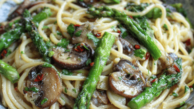 Garlic Asparagus Mushroom Pasta