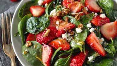 Strawberry Spinach Salad for Summer