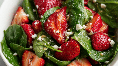 Spinach Salad with Strawberries