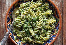 Vegetarian Pesto Pasta