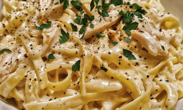 Crockpot Chicken Alfredo