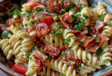 BLT Pasta Salad: A Refreshing Twist on a Classic