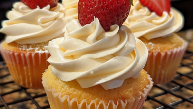 Strawberry Shortcake Cupcakes: A Classic Twist in Mini Size