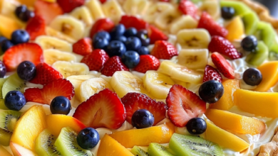 Easy Sugar Cookie Fruit Pizza Recipe