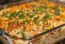 Ritz Chicken and Rice Casserole: A Cozy, Flavor-Packed Dish