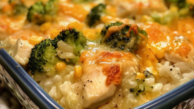 Cheesy Broccoli Chicken and Rice Casserole: A Creamy Comfort Dish