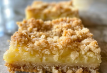 Lemon Crumb Bars Recipe with Zesty Flavor
