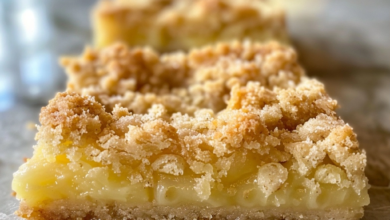 Lemon Crumb Bars Recipe with Zesty Flavor