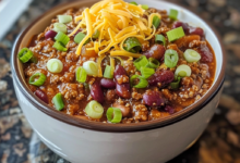 Classic Crockpot Chili: A Hearty Homemade Beef Recipe