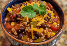 Taco Crockpot Chili Recipe for Easy Weeknight Dinners