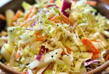 Apple Coleslaw Recipe with Crispy Cabbage and Tangy Dressing
