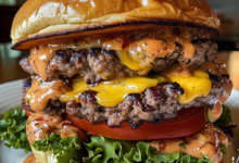 Homemade Smash Burgers: Flavorful and Simple
