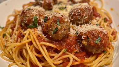 Homemade Spaghetti and Meatballs Recipe
