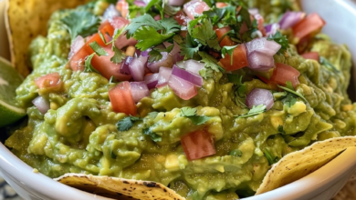 Healthy Guacamole Recipe for Nutrient-Dense Snacking