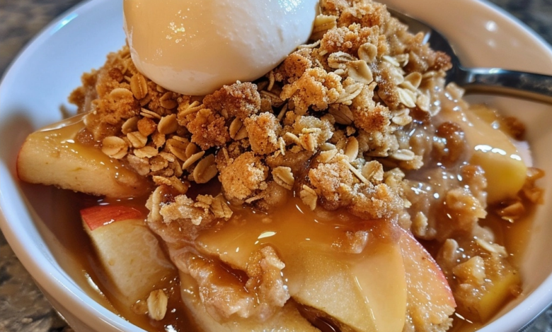 Best Apple Crisp Recipe for Perfect Autumn Desserst