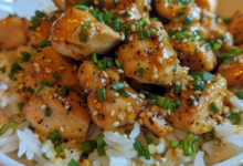 Garlic Butter Chicken Rice: A Simple One-Pot Dinner