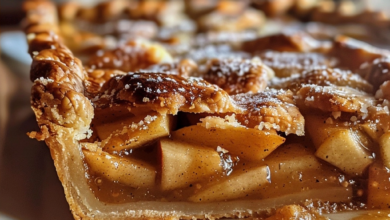 Apple Slab Pie: The Ultimate Crowd-Pleasing Dessert