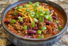 Beef Crockpot Chili: A Hearty Slow Cooker Recipe